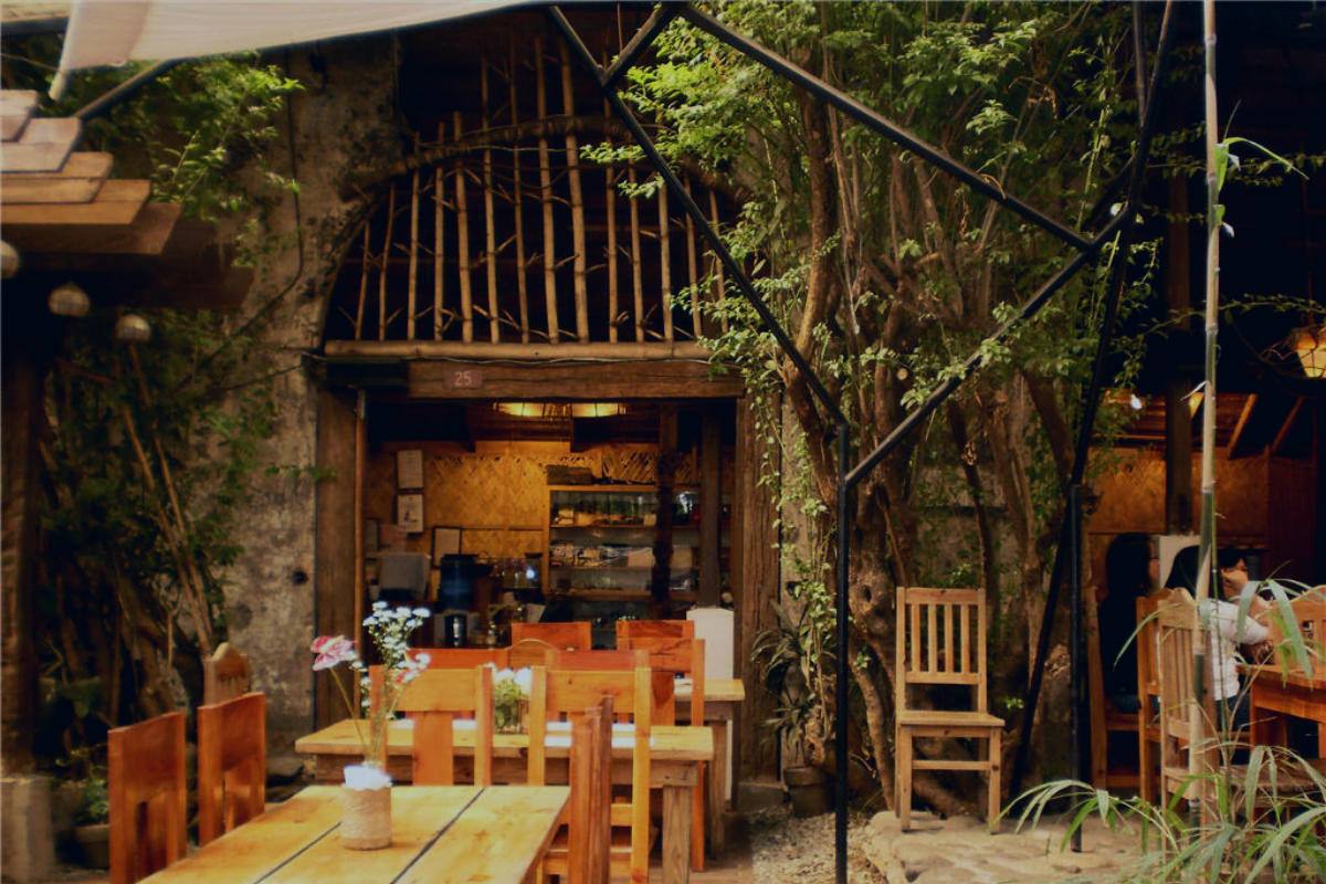 Cafe By The Ruins - quán cafe ở Baguio