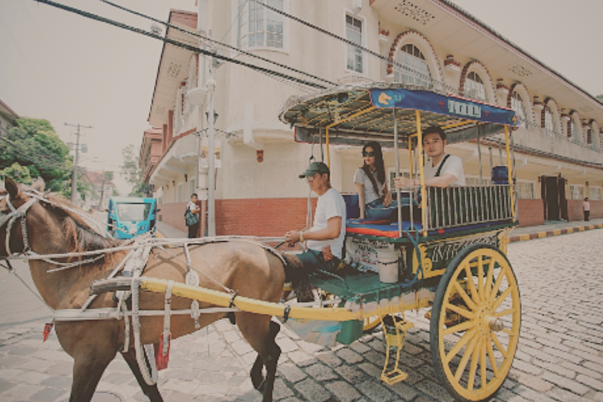 dạo chơi 1 ngày thành cổ Intramuros