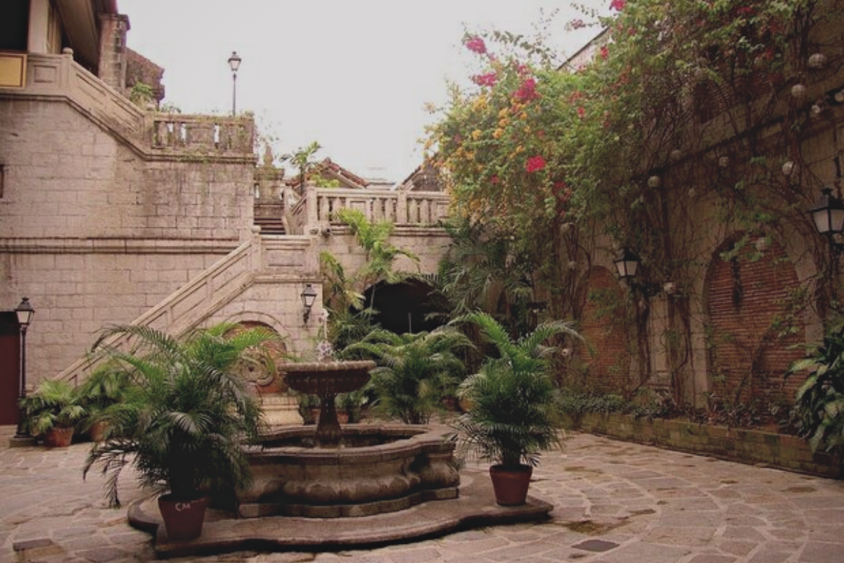 Casa Manila - thành cổ Intramuros