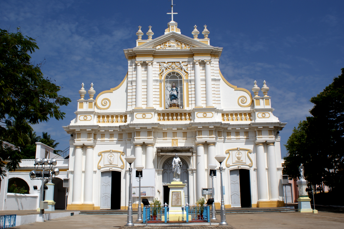 Roman Catholic Immaculate Conception Cathedral - khám phá vườn quốc gia sông ngầm Puerto Princesa