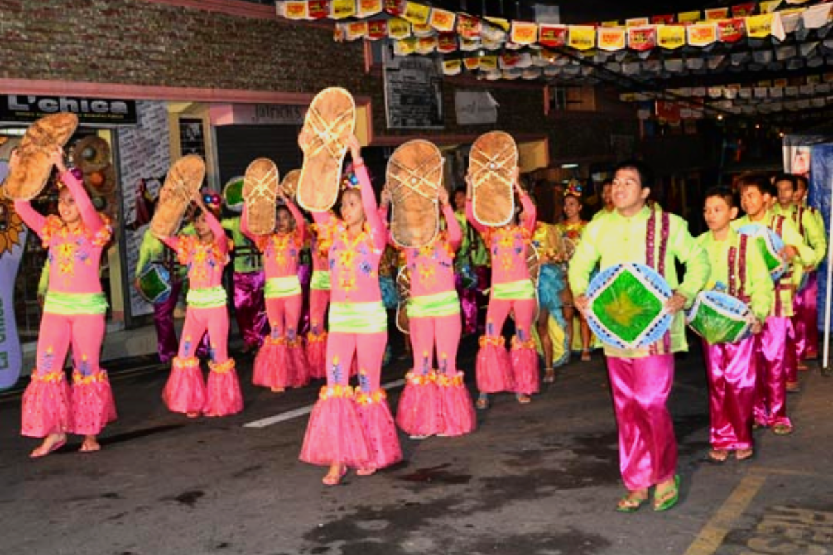 lễ hội Philippines -  Liliww Gat Tayaw Festival